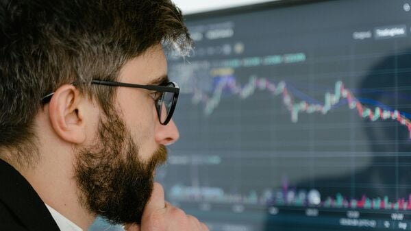 Vodafone Idea, Ola Electric, YES Bank, HDFC Bank— These are among the most traded stocks on NSE today