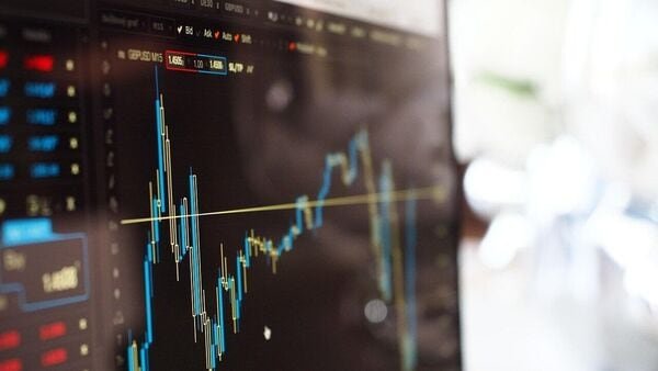 Vivid Electromech shares list at 2% premium on NSE SME, extend rise to hit 5% upper price band